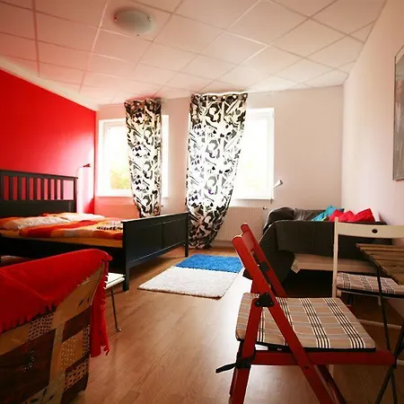 Хостел Freddie Next To Mercury Братислава