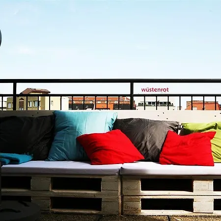 Freddie Next To Mercury * Братислава