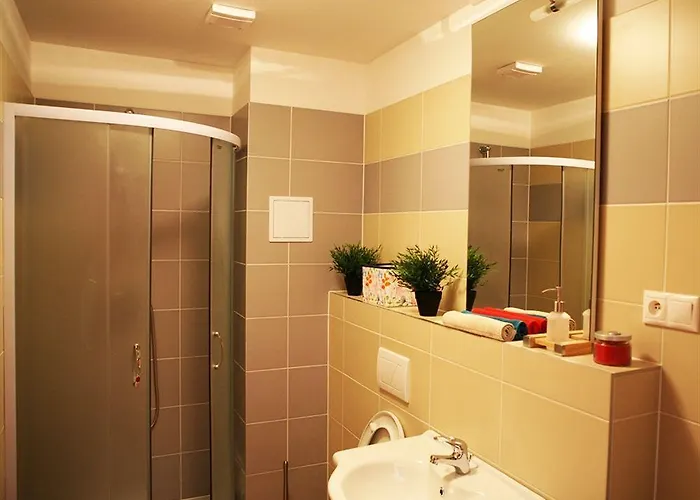 Freddie Next To Mercury