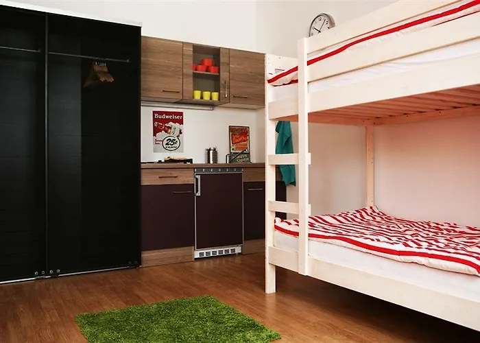 Freddie Next To Mercury *