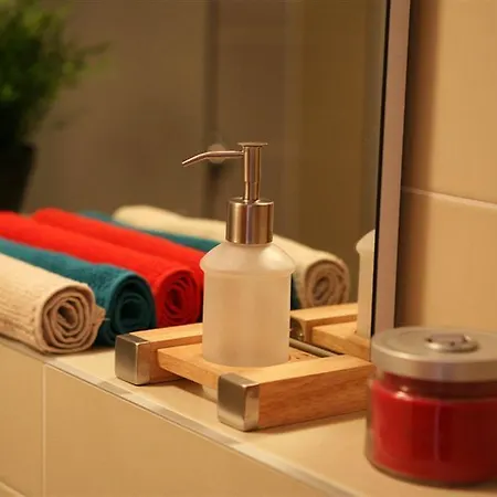 Albergue Freddie Next To Mercury