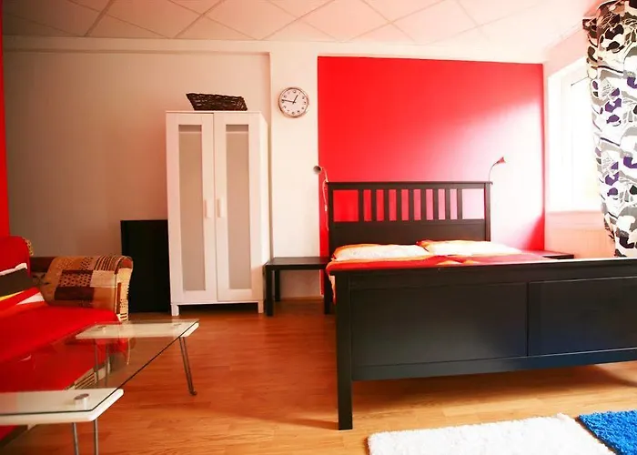 Freddie Next To Mercury