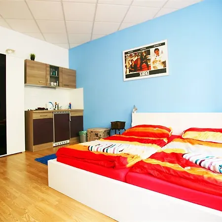 Freddie Next To Mercury *