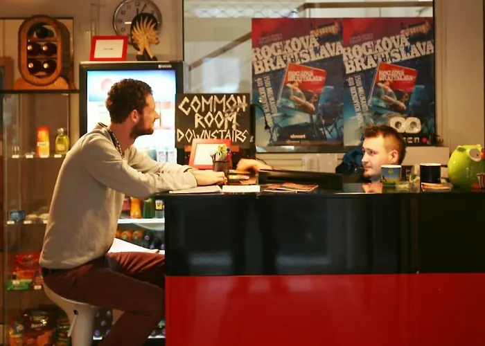 Hostel Freddie Next To Mercury