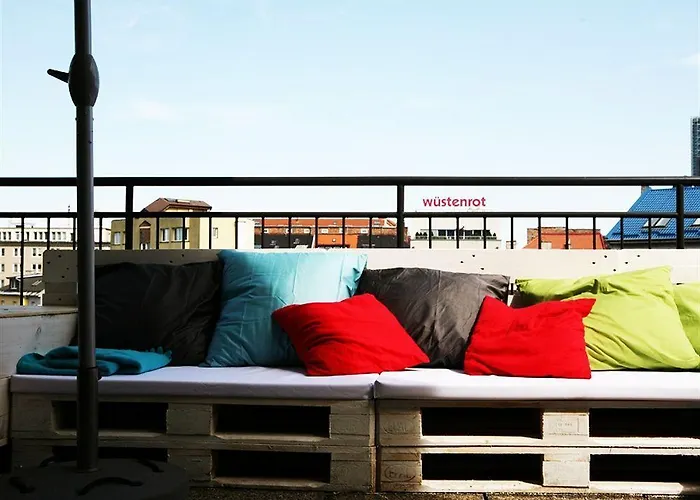 Freddie Next To Mercury * Bratysława